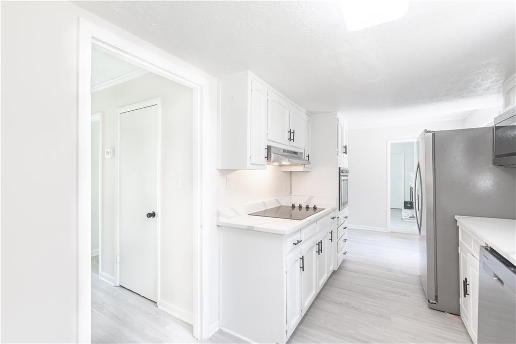 2282 Tiffany Court