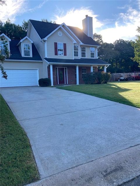 A home in Hoschton