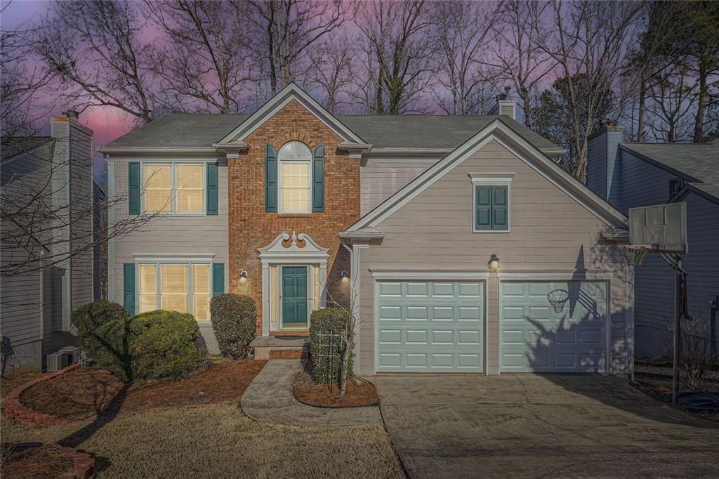 10965 Glenbarr Drive, Johns Creek, Georgia image 3