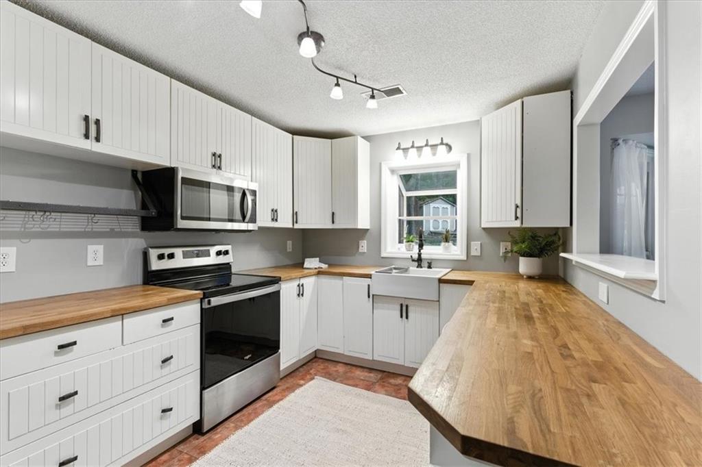 4586 Muirwood Circle