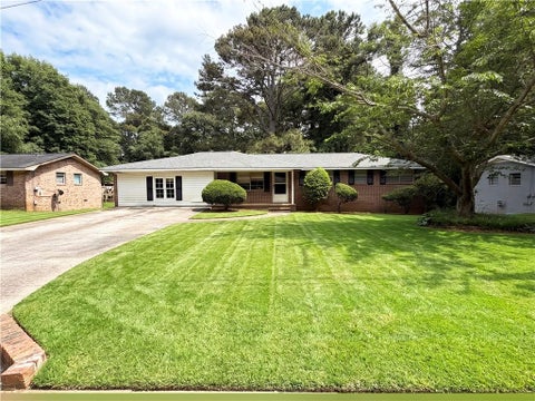 Homes For Sale - 10183 Starr Street<br/> Covington, GA 30014