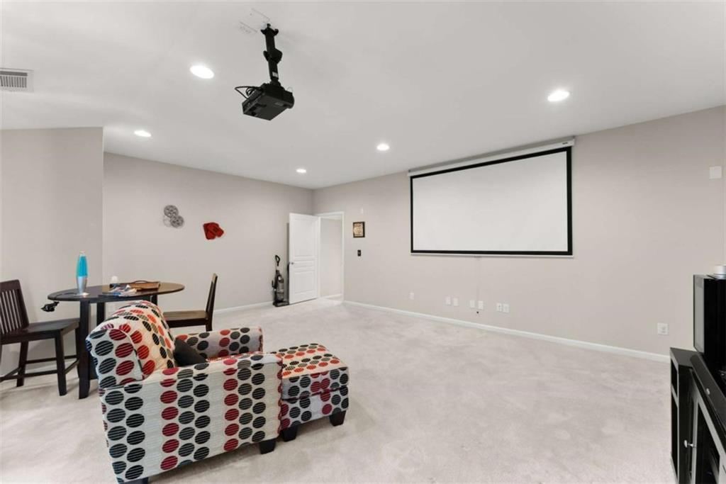 4022 Roberts Crest Drive, Suwanee, Georgia image 38