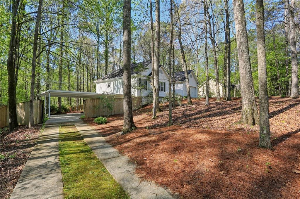 5845 Shannon Drive, Cumming, Georgia image 28