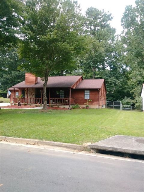 Single Family Residence in Morrow GA 6698 Cameron Road.jpg