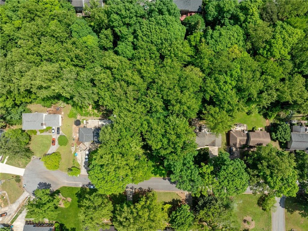 Fieldstone Court Sw, Lilburn, Georgia image 8