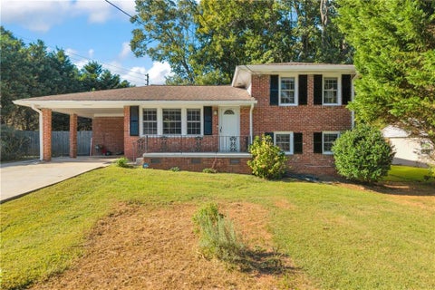 Homes For Sale - 3587 Terri Lynn Court<br/> Tucker, GA 30084