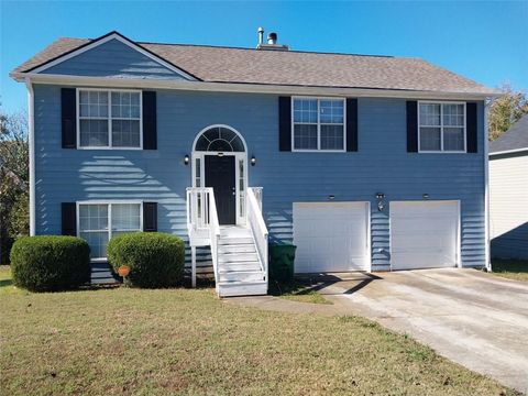 A home in Ellenwood