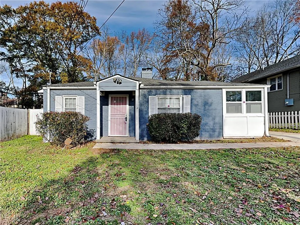 1808 Flat Shoals Road SE