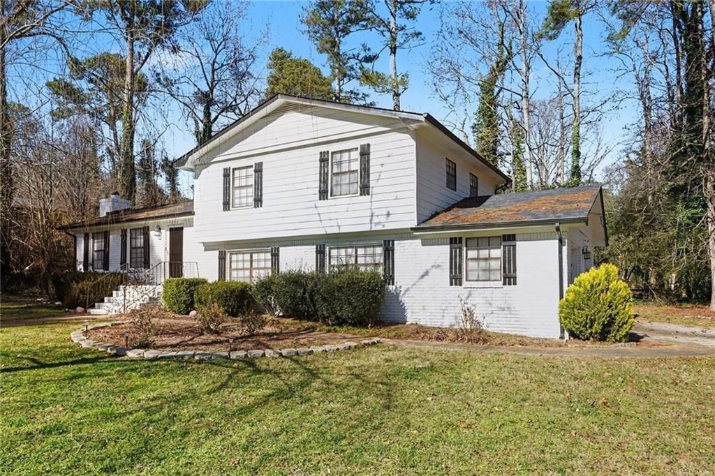 Photo of 1236 Country Pine Drive, Ellenwood, GA 30294 (MLS # 7705992)