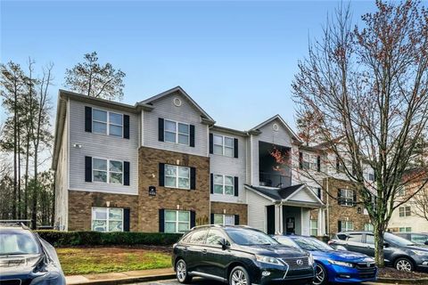 10204 Fairington Ridge Circle Lithonia GA 30038