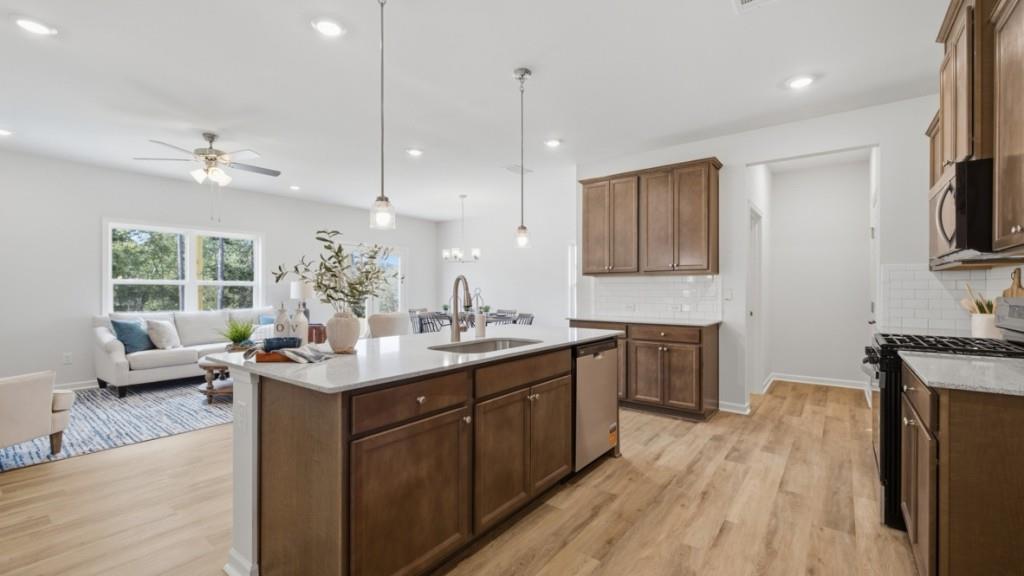 91 Lakeview Point