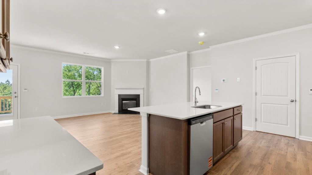 91 Lakeview Point