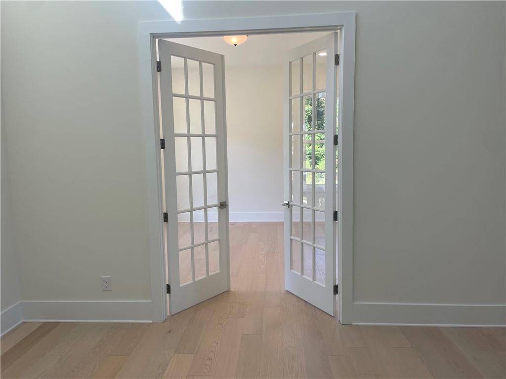 4355 Hawthorn