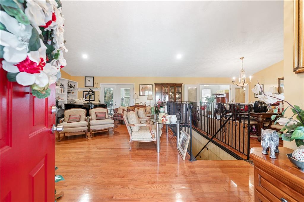 3960 Highway 20 SE