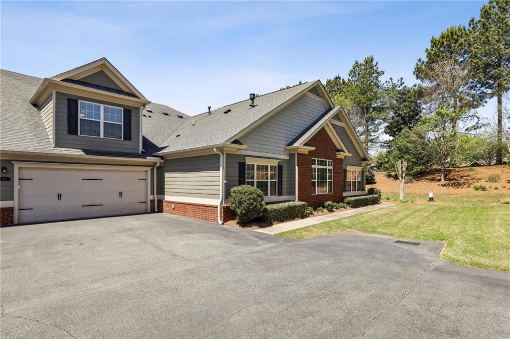 1515 Bluestone Drive