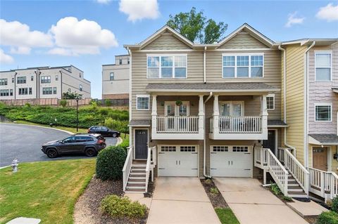 2038 Liberty Court NW Atlanta GA 30318
