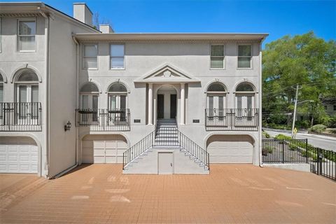 Townhouse For Sale - 792 Piedmont Avenue #B<br/> Atlanta, GA 30308