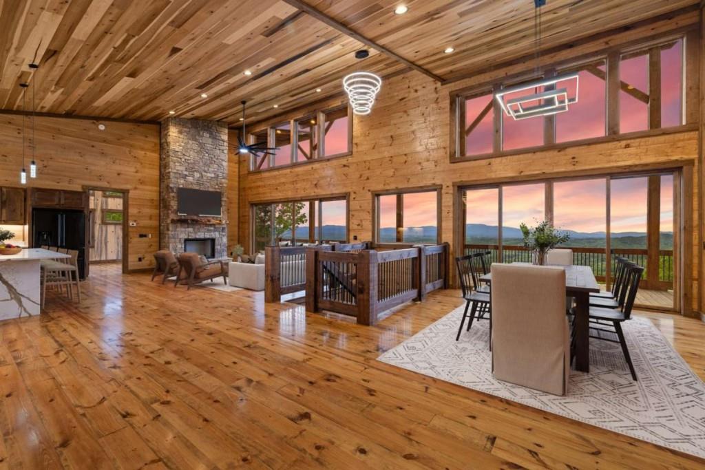 885 Tower Road