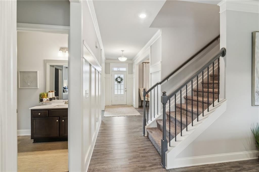 6902 Lancaster Crossing, Flowery Branch, Georgia image 7