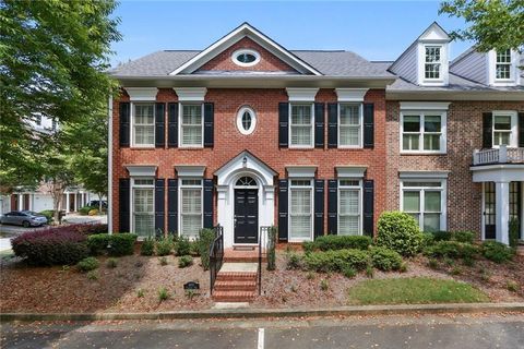 Photo of 4910 Fairmont Way, Roswell, GA 30075 (MLS # 7714297)