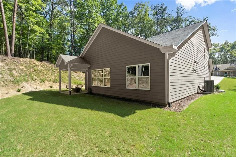 Waleska, Georgia 30183, United States, 4 Bedrooms Bedrooms, ,3 BathroomsBathrooms,Residential,Active,202050