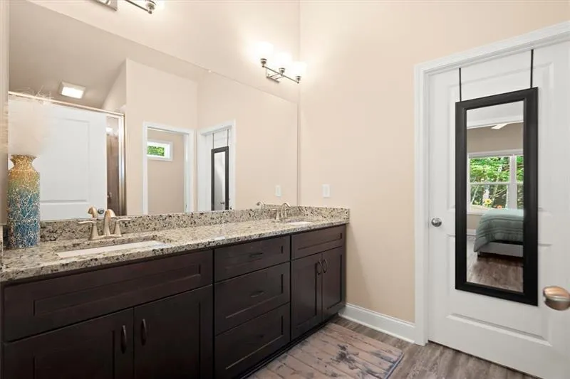 Waleska, Georgia 30183, United States, 4 Bedrooms Bedrooms, ,3 BathroomsBathrooms,Residential,Active,202050