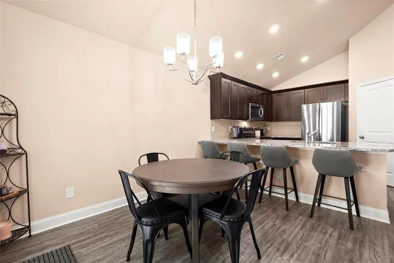 Waleska, Georgia 30183, United States, 4 Bedrooms Bedrooms, ,3 BathroomsBathrooms,Residential,Active,202050