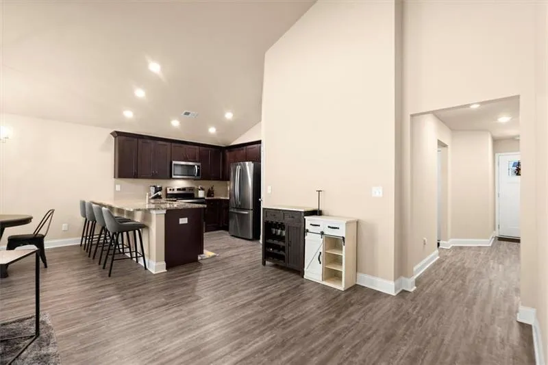 Waleska, Georgia 30183, United States, 4 Bedrooms Bedrooms, ,3 BathroomsBathrooms,Residential,Active,202050