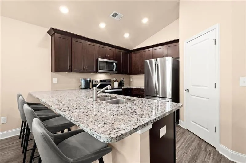 Waleska, Georgia 30183, United States, 4 Bedrooms Bedrooms, ,3 BathroomsBathrooms,Residential,Active,202050