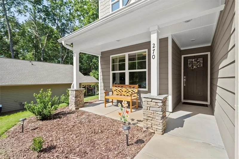 Waleska, Georgia 30183, United States, 4 Bedrooms Bedrooms, ,3 BathroomsBathrooms,Residential,Active,202050