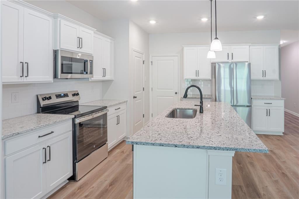 411 Summit View Lane 3