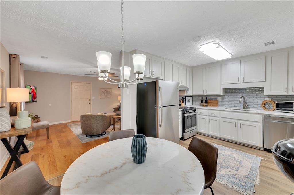 Forrest Estates - Residential Lease