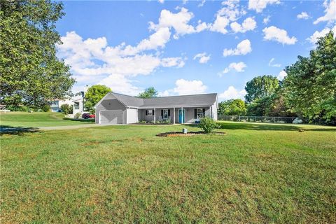 A home in Winder