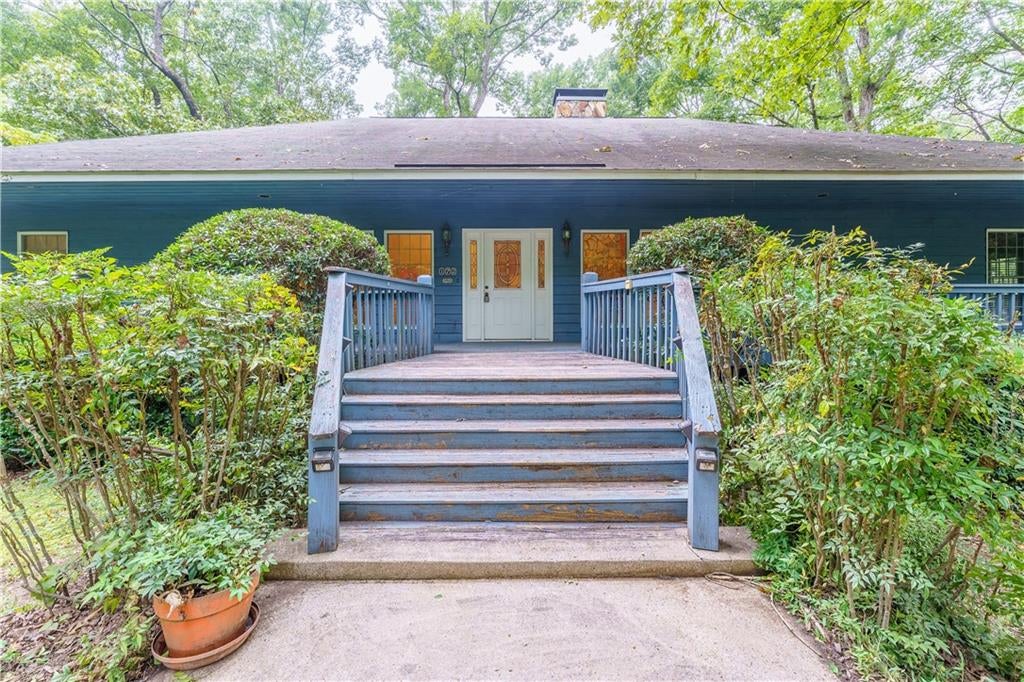 172 Leaf Lake Drive