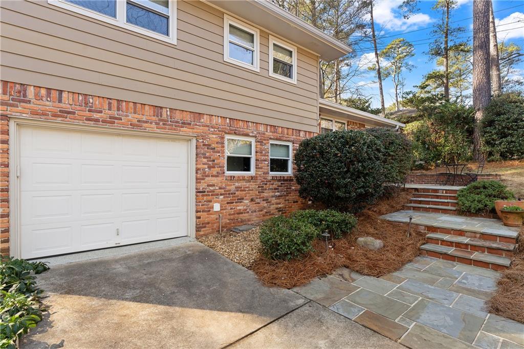 2083 Malabar Drive, Atlanta, Georgia image 46