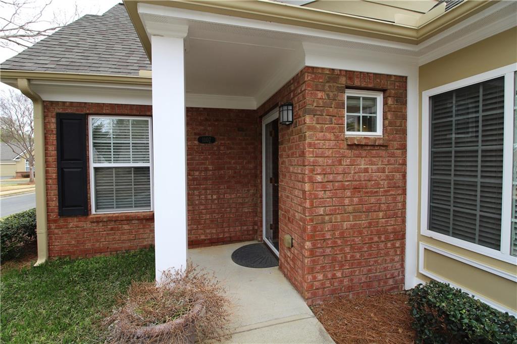 1107 Sweet Apple Circle, Alpharetta, Georgia image 4