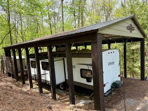 142 33rd Street Ellijay GA 30540