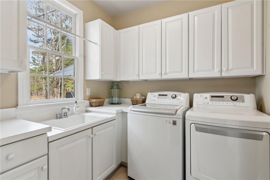 760 Allen Lake Lane, Suwanee, Georgia image 32