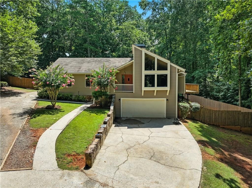 6302 Valley Stream Drive