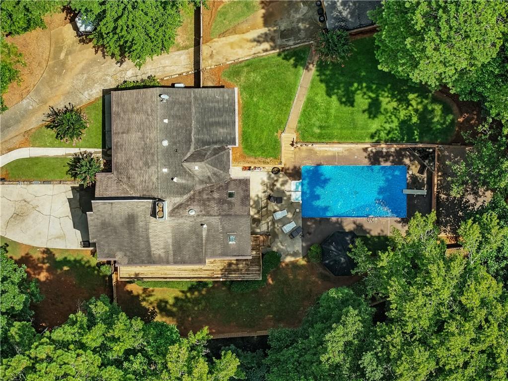 6302 Valley Stream Drive