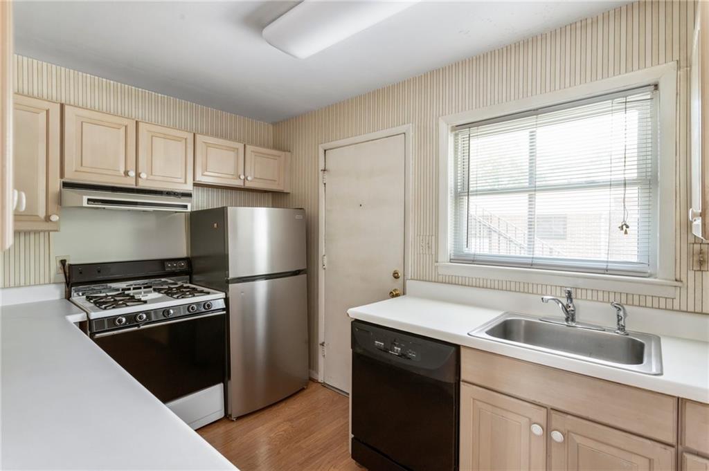 4282 Roswell Road NE C3