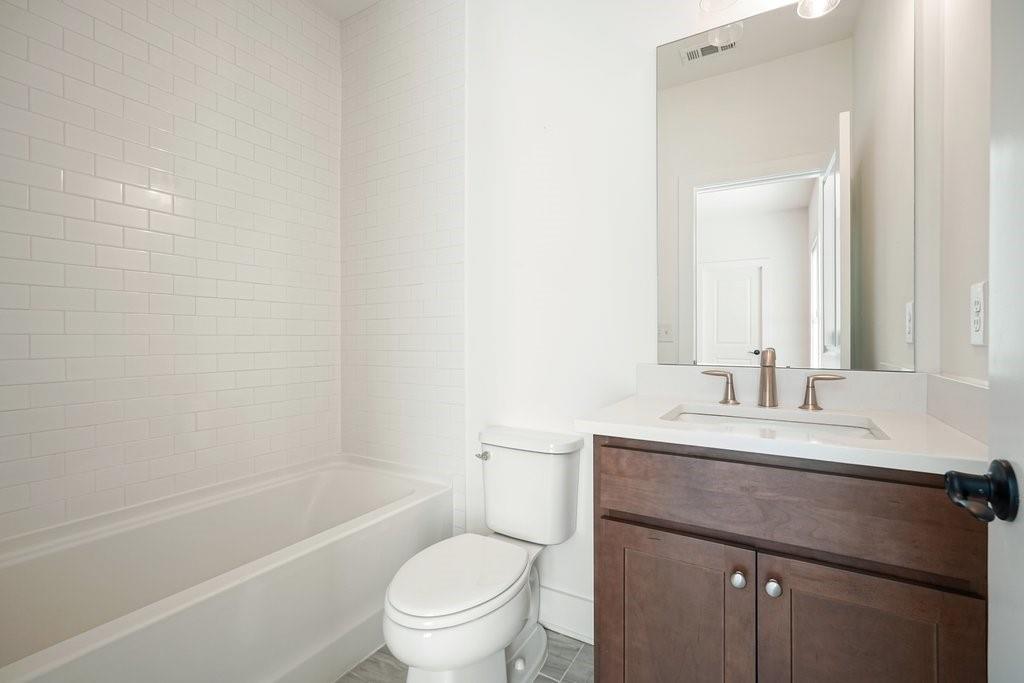 Holly Farm - Residential