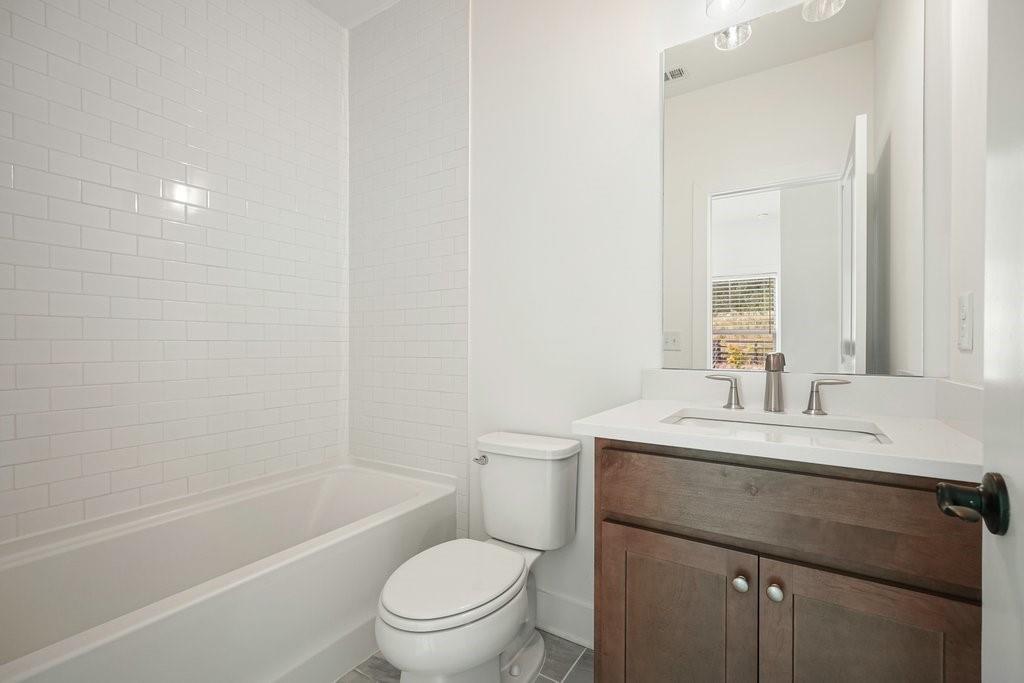 Holly Farm - Residential