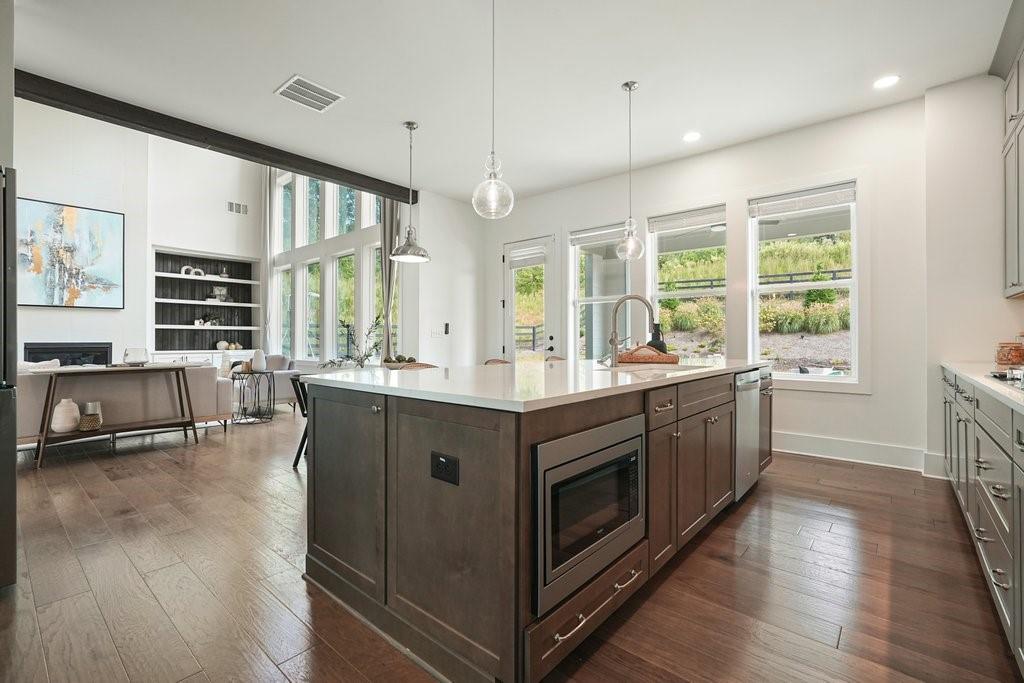 Holly Farm - Residential