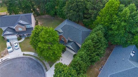 A home in Hoschton