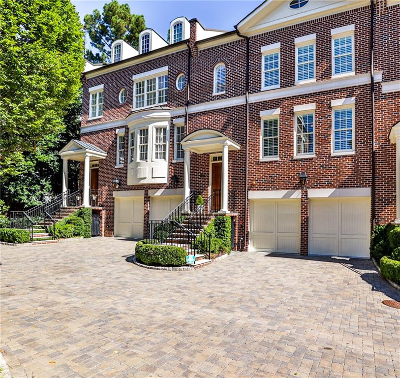 PACES AVENUE - Residential