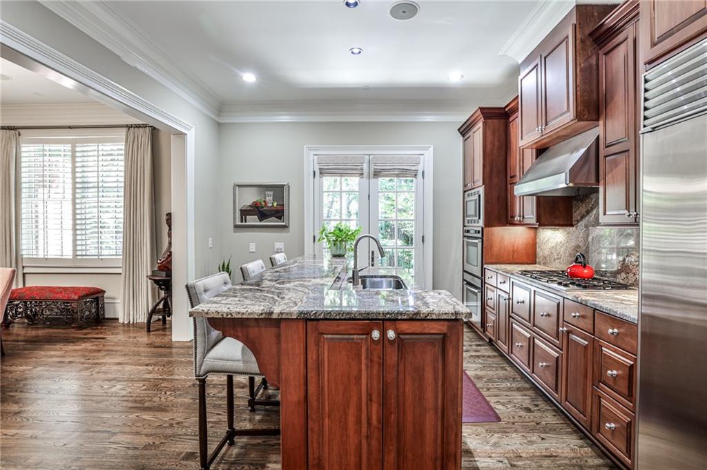 PACES AVENUE - Residential