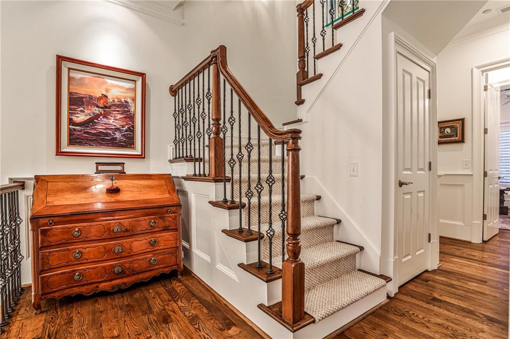 PACES AVENUE - Residential