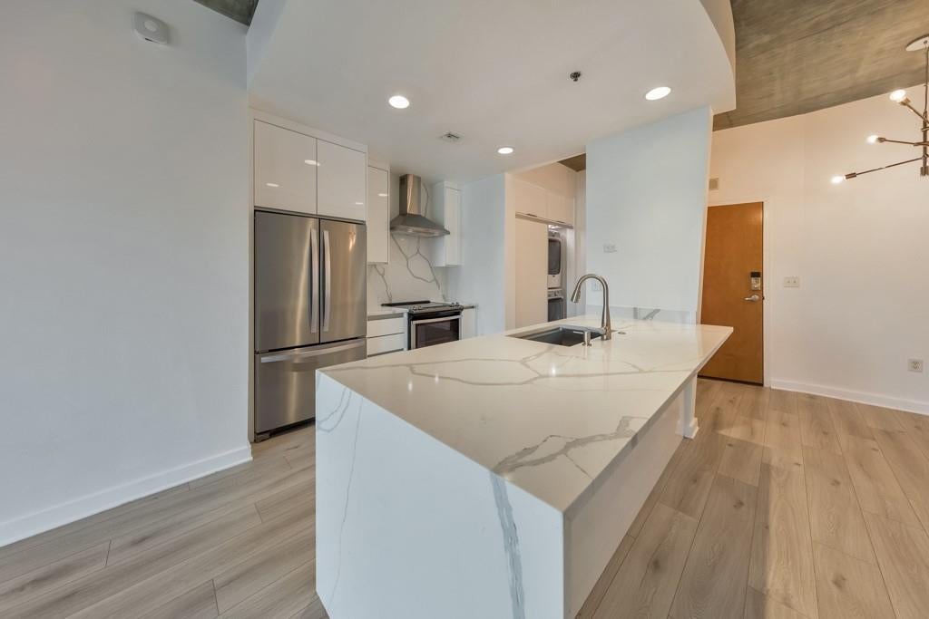 923 Peachtree Street NE 730