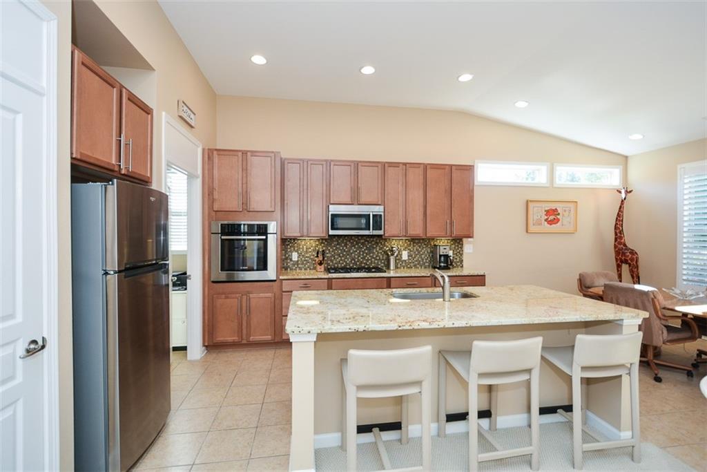 650 Hemlock Trail, Canton, Georgia image 8
